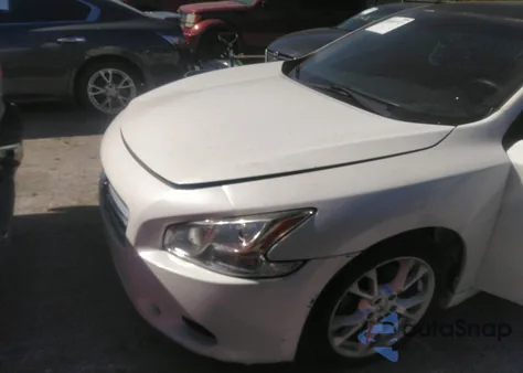 2014 Nissan Maxima 3.5 S/3.5 Sv z USA, uszkodzony, nr VIN 1N4AA5APXEC482563